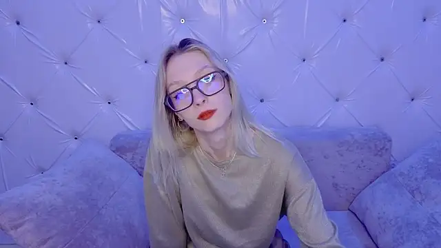 Akiro Kim7 online show from February 16, 2026, 2:07 am