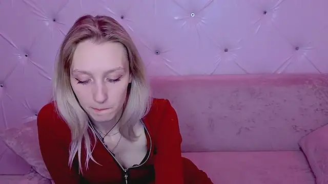 Akiro Kim7 online show from March 2, 2026, 7:15 am