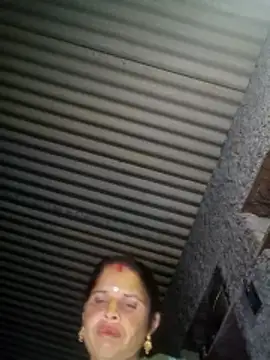 Lucky couple-1 online show from April 23, 2026, 8:11 pm