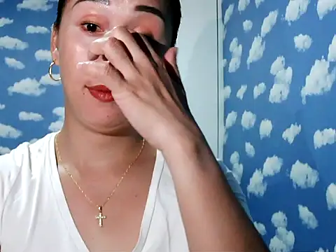 Kitty Bear02 online show from February 1, 2026, 12:15 pm