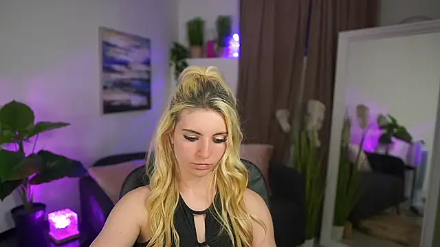 Jetpearl online show from April 6, 2026, 8:10 pm