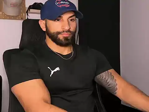 Snapshot of SamDornan51 chatting on February 12, 2026, 12:27 am SamDornan51 online show from February 12, 2026, 12:27 am