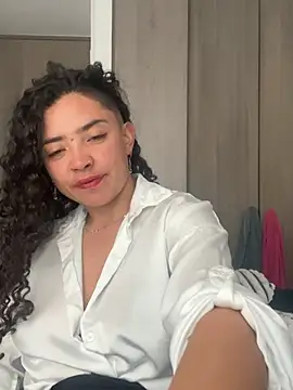 11 paris 11 online show from February 6, 2026, 9:07 pm