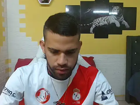 Snapshot of chacorta_ chatting on April 30, 2026, 1:17 pm chacorta online show from April 30, 2026, 1:17 pm