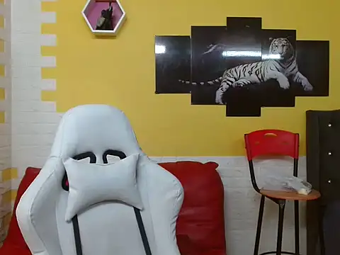 Snapshot of chacorta_ chatting on May 7, 2026, 1:22 am chacorta online show from May 7, 2026, 1:22 am