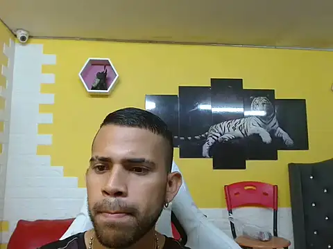 Snapshot of chacorta_ chatting on May 13, 2026, 12:52 am chacorta online show from May 13, 2026, 12:52 am