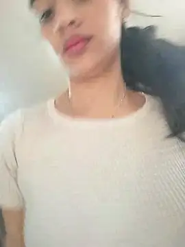 cynliu online show from April 27, 2026, 5:00 pm