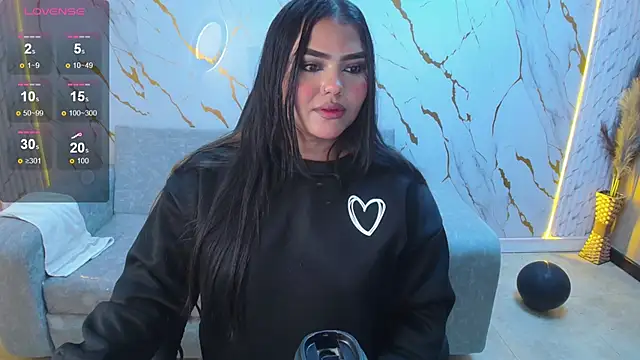 Berchy tf online show from April 2, 2026, 1:09 pm