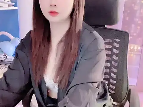 Snapshot of XiaBunny chatting on February 1, 2026, 8:07 pm XiaBunny online show from February 1, 2026, 8:07 pm