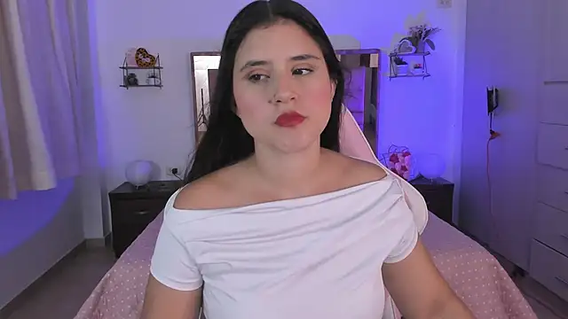 Natta Ferreir online show from February 24, 2026, 5:16 am