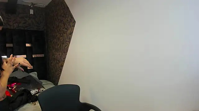 Snapshot of Emily__Cute__ chatting on February 25, 2026, 12:37 pm Emily Cute online show from February 25, 2026, 12:37 pm