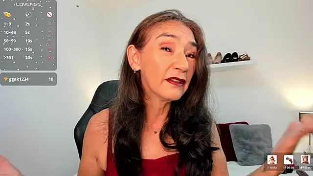 Snapshot of Emma_Mendozaa chatting on May 8, 2026, 11:37 am Emma Mendozaa online show from May 8, 2026, 11:37 am