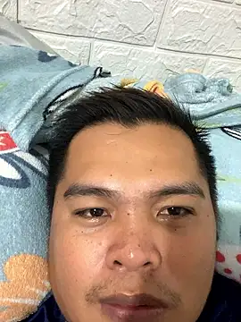 Snapshot of bigloadfox chatting on March 8, 2026, 2:43 pm bigloadfox online show from March 8, 2026, 2:43 pm