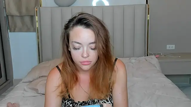 Snapshot of stellaa_quenn chatting on March 3, 2026, 4:13 pm stellaa quenn online show from March 3, 2026, 4:13 pm