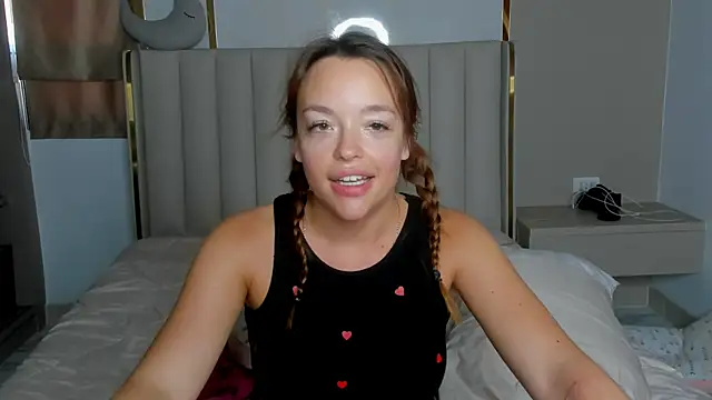 Snapshot of stellaa_quenn chatting on April 11, 2026, 8:51 am stellaa quenn online show from April 11, 2026, 8:51 am
