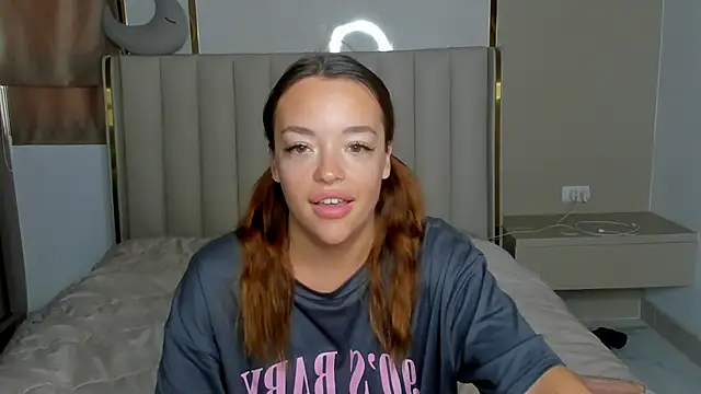 Snapshot of stellaa_quenn chatting on April 24, 2026, 12:13 am stellaa quenn online show from April 24, 2026, 12:13 am