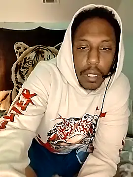 allenray2618 online show from February 1, 2026, 7:51 am