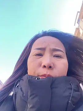 Youyou 12 online show from February 24, 2026, 5:16 am