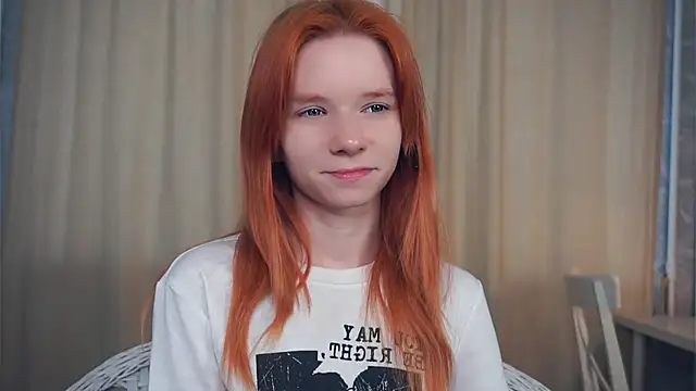 TarynPalek online show from February 17, 2026, 6:43 am