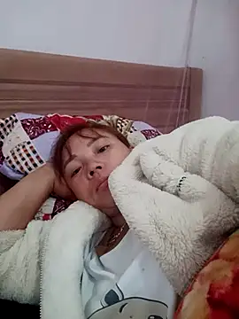 Snapshot of neyney110 chatting on February 20, 2026, 2:17 pm neyney110 online show from February 20, 2026, 2:17 pm