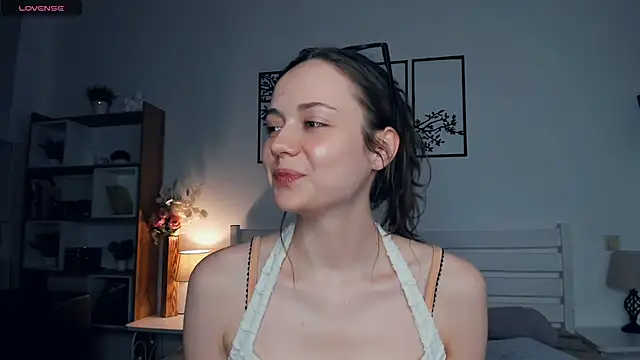 Snapshot of MalvinaTrafford chatting on February 20, 2026, 8:20 pm MalvinaTrafford online show from February 20, 2026, 8:20 pm