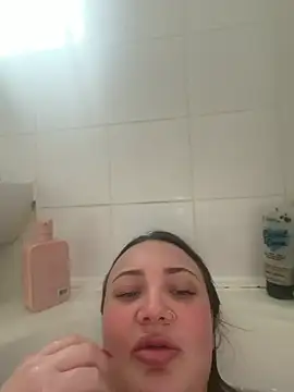 cococherry666 online show from February 9, 2026, 2:43 pm