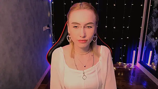 crybambi online show from February 23, 2026, 7:50 am