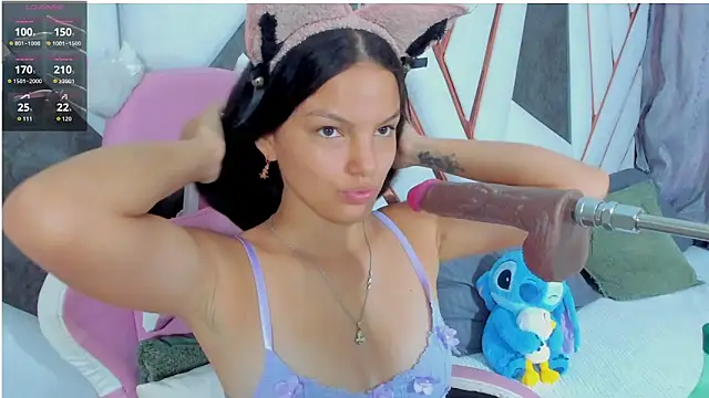 Snapshot of isa_kolins chatting on May 14, 2026, 12:34 pm isa kolins online show from May 14, 2026, 12:34 pm