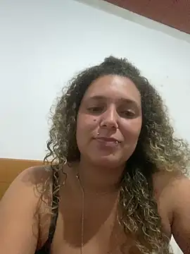 Snapshot of LoiraQuente69 chatting on May 8, 2026, 11:54 pm LoiraQuente69 online show from May 8, 2026, 11:54 pm