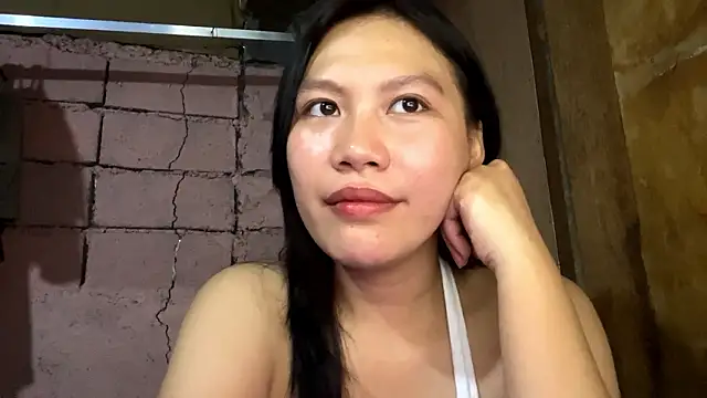 Snapshot of BrookeSain chatting on February 1, 2026, 4:22 am BrookeSain online show from February 1, 2026, 4:22 am