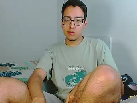 Snapshot of NickFin chatting on May 4, 2026, 2:18 am NickFin online show from May 4, 2026, 2:18 am