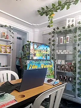 Tatianna Loove  online show from March 16, 2026, 3:05 pm