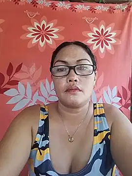 Snapshot of sexymom_siovie chatting on May 22, 2026, 4:41 am sexymom siovie online show from May 22, 2026, 4:41 am