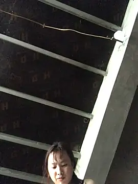 Snapshot of honeyyy110 chatting on February 11, 2026, 3:11 am honeyyy110 online show from February 11, 2026, 3:11 am