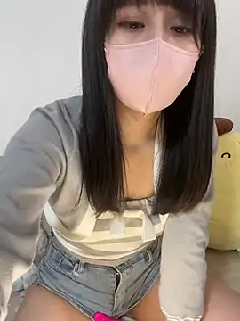 Snapshot of Mitsuki__jp chatting on May 8, 2026, 2:06 am Mitsuki jp online show from May 8, 2026, 2:06 am