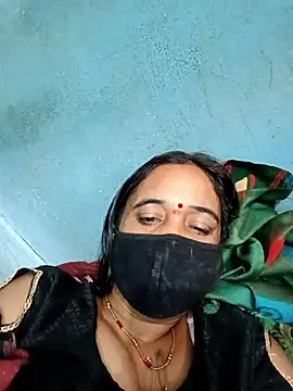 Raamdevi158 online show from February 13, 2026, 9:33 pm