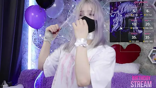 Yunakiss online show from March 29, 2026, 9:37 pm