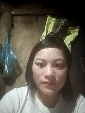 Momo-biki online show from April 22, 2026, 9:49 pm