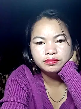 Snapshot of emlylyxinh chatting on February 19, 2026, 6:15 pm emlylyxinh online show from February 19, 2026, 6:15 pm