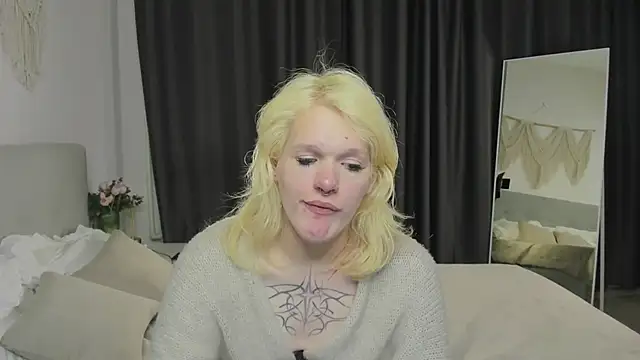 Snapshot of Lollita_Morgan chatting on April 19, 2026, 5:51 am Lollita Morgan online show from April 19, 2026, 5:51 am