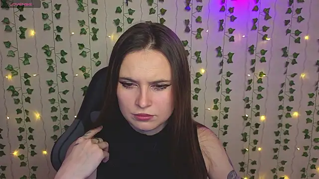 Snapshot of AliceIMonta chatting on February 16, 2026, 6:04 pm AliceIMonta online show from February 16, 2026, 6:04 pm