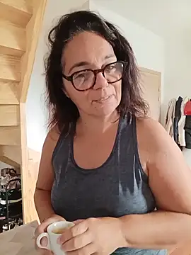 Snapshot of pulpeuse64 chatting on May 18, 2026, 9:04 am pulpeuse64 online show from May 18, 2026, 9:04 am