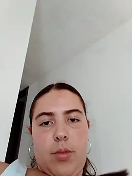 Snapshot of lyss_muller chatting on April 24, 2026, 9:06 pm lyss muller online show from April 24, 2026, 9:06 pm