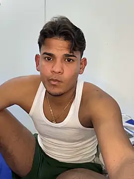 Snapshot of DavShi chatting on February 21, 2026, 8:10 pm DavShi online show from February 21, 2026, 8:10 pm