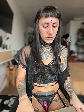 xsadtanas online show from March 17, 2026, 5:05 pm