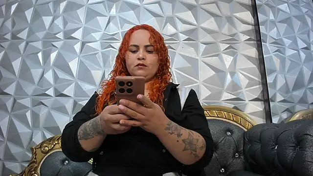 Snapshot of BarbaraSoul chatting on February 13, 2026, 9:55 pm BarbaraSoul online show from February 13, 2026, 9:55 pm