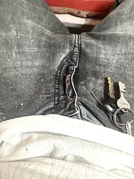 Snapshot of rubitrides11 chatting on February 13, 2026, 7:37 am rubitrides11 online show from February 13, 2026, 7:37 am