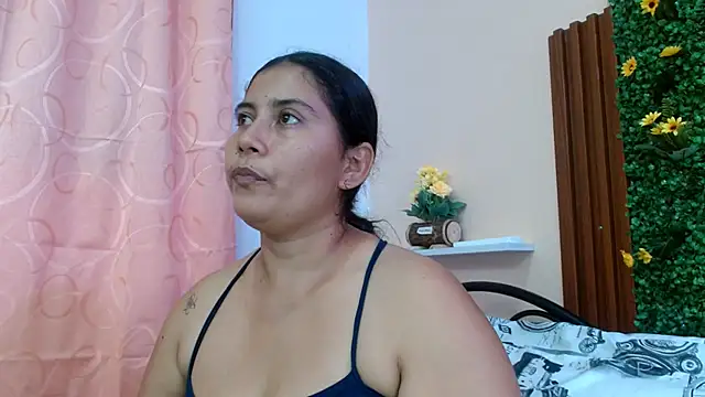 Snapshot of calimasalas2 chatting on February 23, 2026, 12:30 am calimasalas2 online show from February 23, 2026, 12:30 am