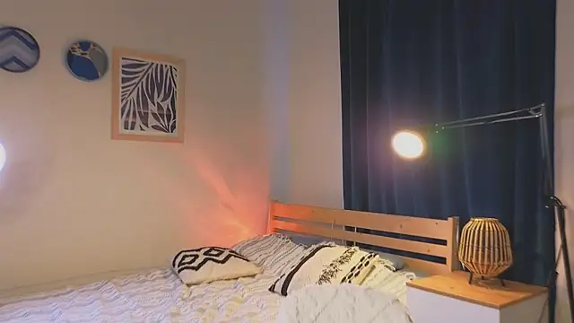 Snapshot of nikapie chatting on February 5, 2026, 4:17 am nikapie online show from February 5, 2026, 4:17 am