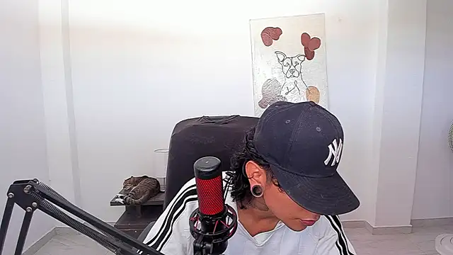 paisa hotx online show from February 28, 2026, 5:47 pm